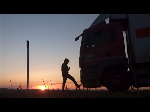 Работа водителем в магните. Встречаю рассвет по дороге на магазины.