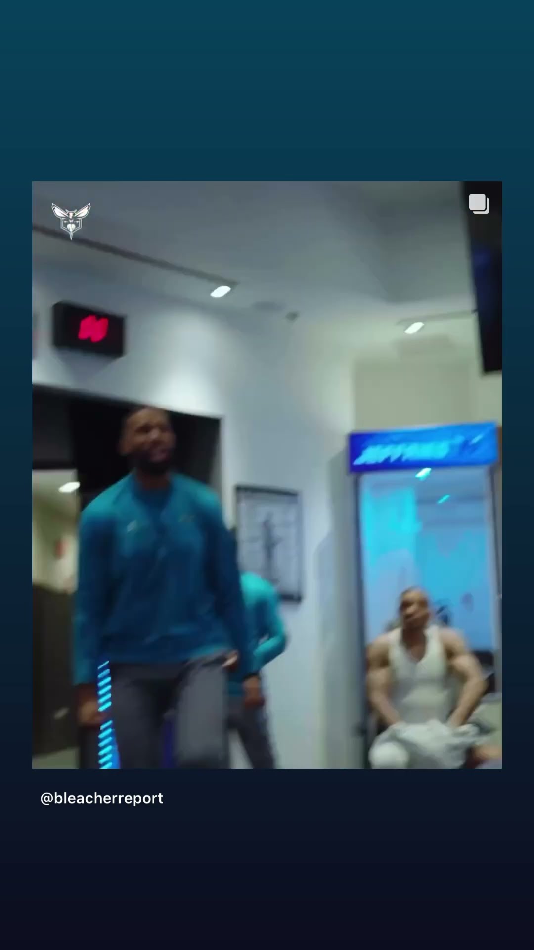 They hyped up #hoodnews #lameloball #hornets #NBA #basketball #sports #shortvideo #omg #how #wow #us
