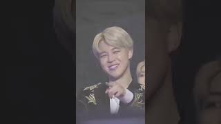 Bts jimin#https://media.tenor.com/ErDzS7cvh4gAAAAM/bts-bangtan-boys.gif