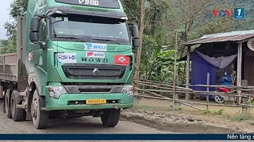 Cận cảnh Quốc lộ 14D Quảng Nam- "Con đường đau khổ"  | VOV1