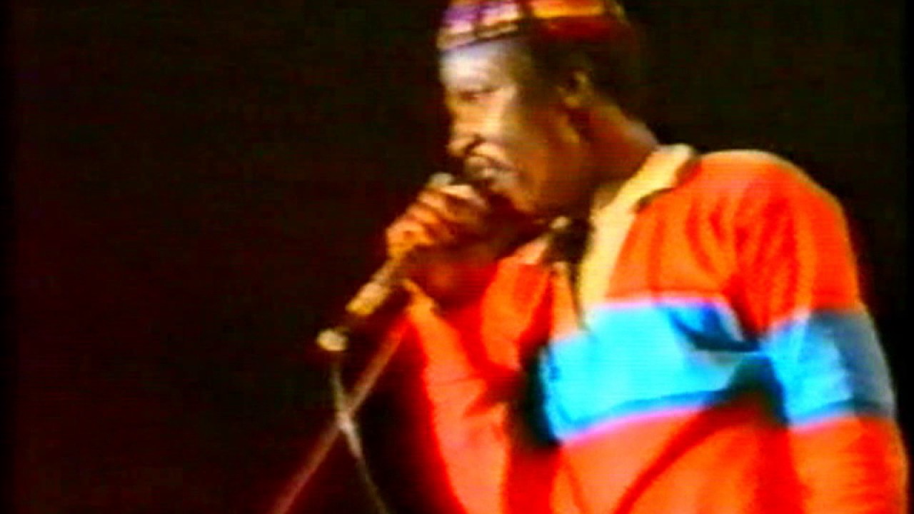 Alpha Blondy Travailler C'est Trop Dur Paroles