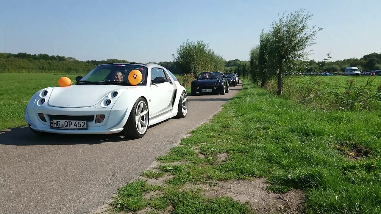 Smart Roadster Coupe Champagne Remix - YouTube