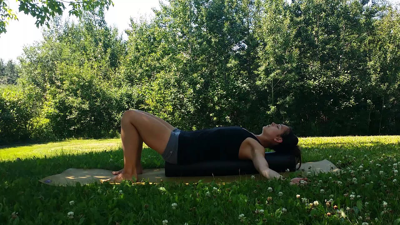 Pec stretch (Snow Angels) on foam roller YouTube