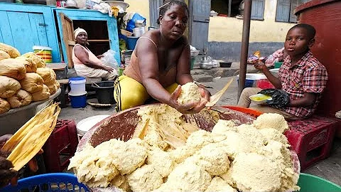Traditional GHANA STREET FOOD!! Kenkey & Fish + Jamestown Attractions | Accra, Ghana