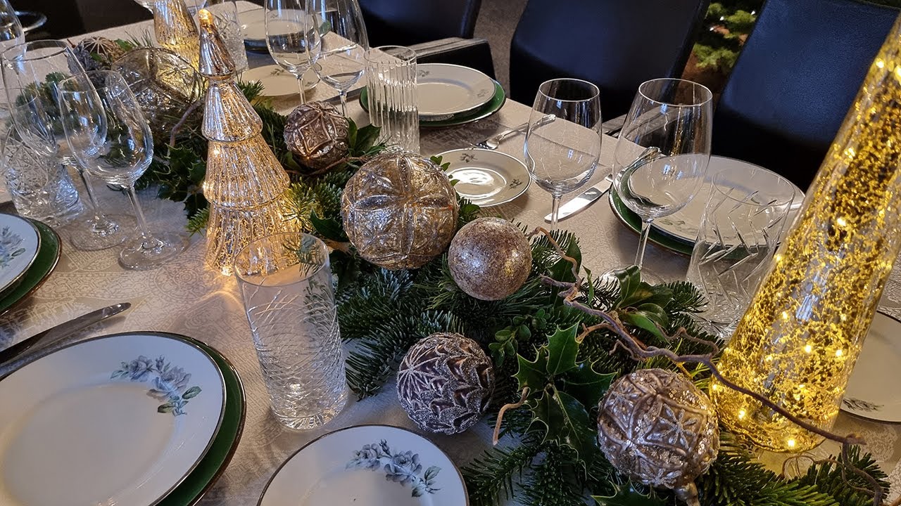 Eventyrlig Juleborddækning - 4 Varianter | Hvilken er Din Favorit?