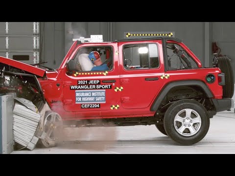 2021 Jeep Wrangler 4-door updated moderate overlap crash test (extended  footage) - YouTube