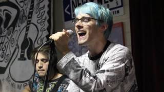 Waterparks-Dizzy [Live in Houston] chords