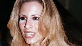 Aisha Gaddafi = Claudia Schiffer?