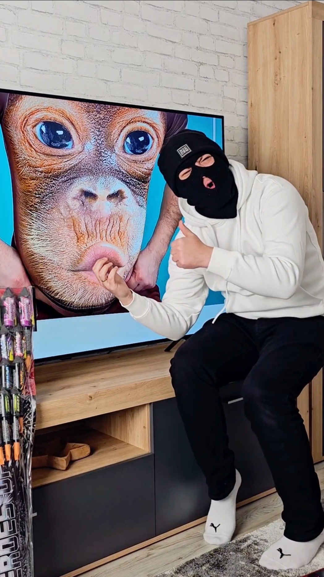 Chips DORITOS ? and Crazy Gorilla ??