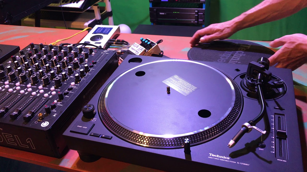 Reseteado de pitch y reseteado general de Technics SL1210MK7