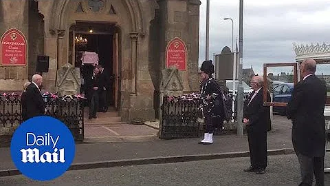 Family and friends pay their respects to Alesha Ma...