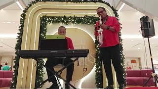 Early CHRISTMAS SERENADE @ RUSTANS AYALA CEBU w/ Sir Macky | JOEFRE C.