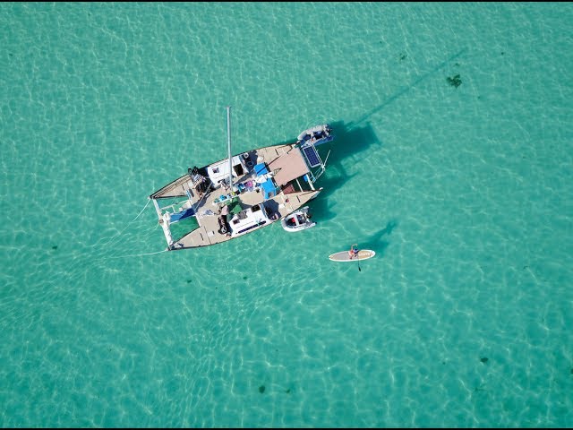 Sailing Tangaroa ‘Our Turquoise Catamaran’