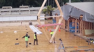 First diagrid component