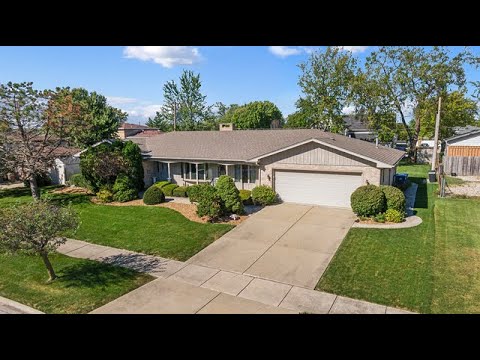 8822 W 93rd Street, Hickory Hills, IL home video tour