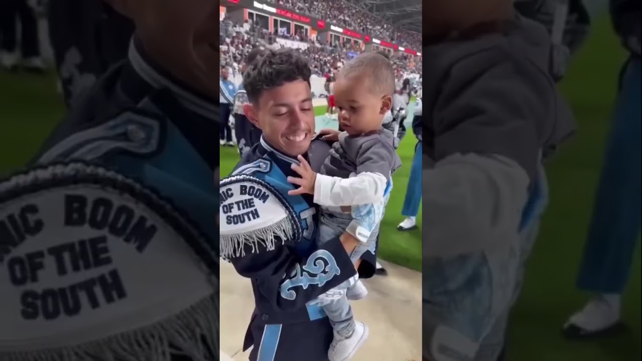 Jackson State Head Drum Major Embraces Xander at his first Jackson State game 💙 