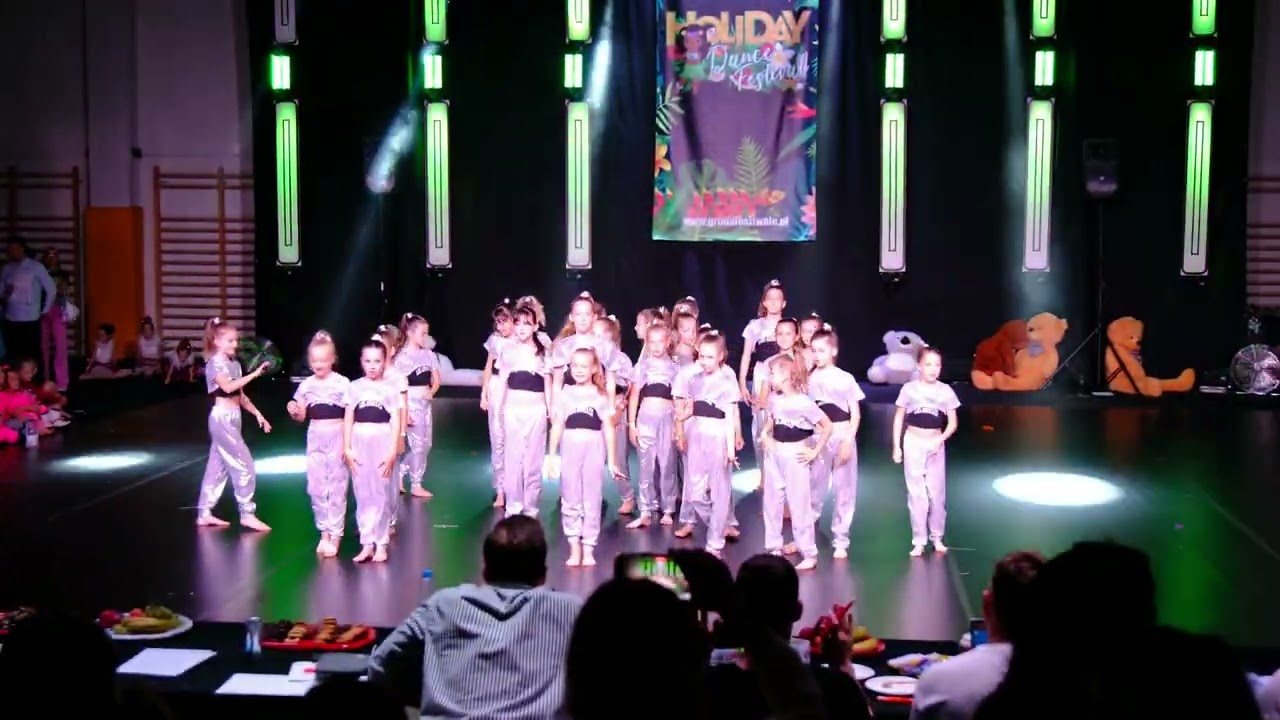 20240609 Gim92 Applause