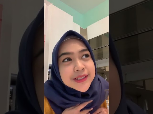 Ria Ricis (@riaricis1795) archived Instagram live stream from February 6, 2021