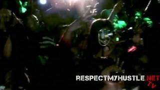 DJ Khaled T-Pain Live brings Meek Millz out at club quest in Delaware.flv