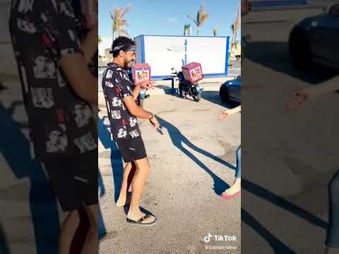 افتح القوس وزود منار وريناد فتاتان جديدتان تنضمان لقائمة خدش الحياء عبر تيك توك