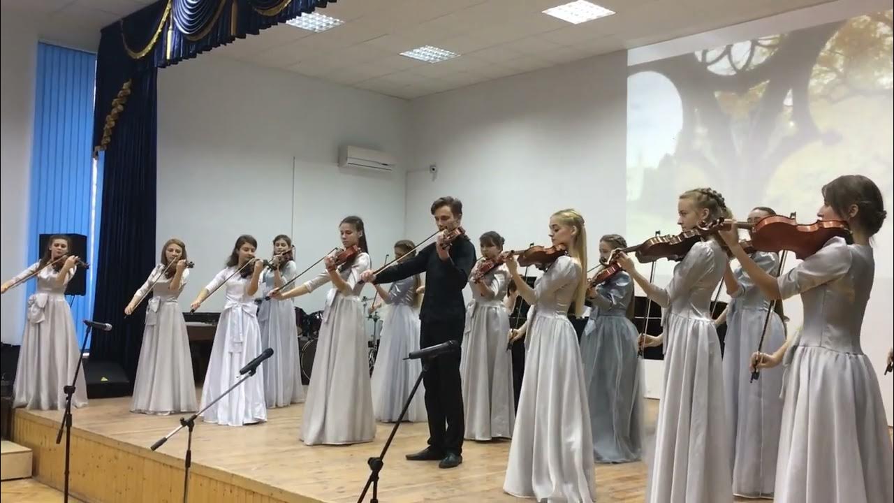 ансамбль юлия реентовича. реентович ансамбль скрипачей. реентович ансамбль скрипачей. театральный колледж. ансамбль скрипачей большого театра юлия реентовича.
