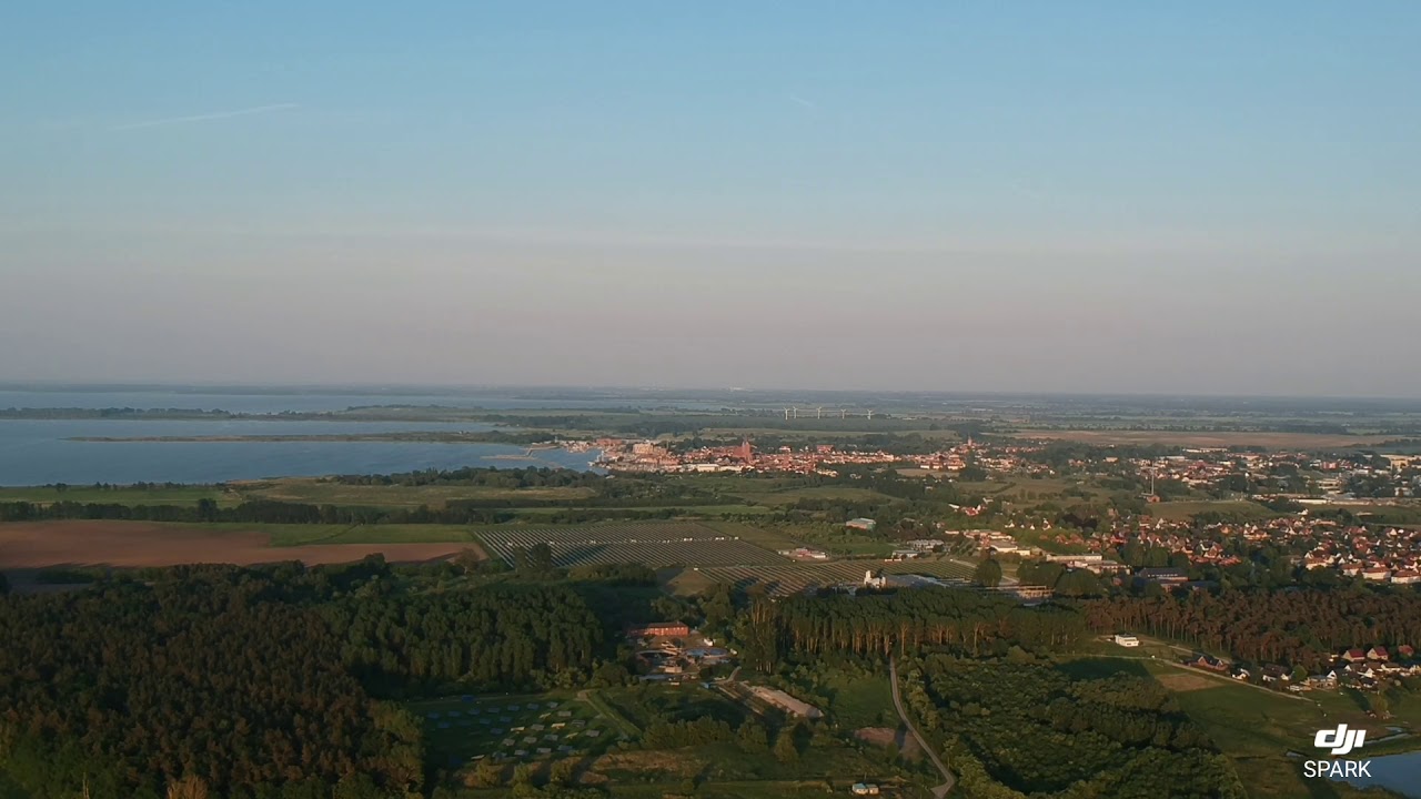 Sicht von Pruchten auf Bodden, Ostsee und Barth
