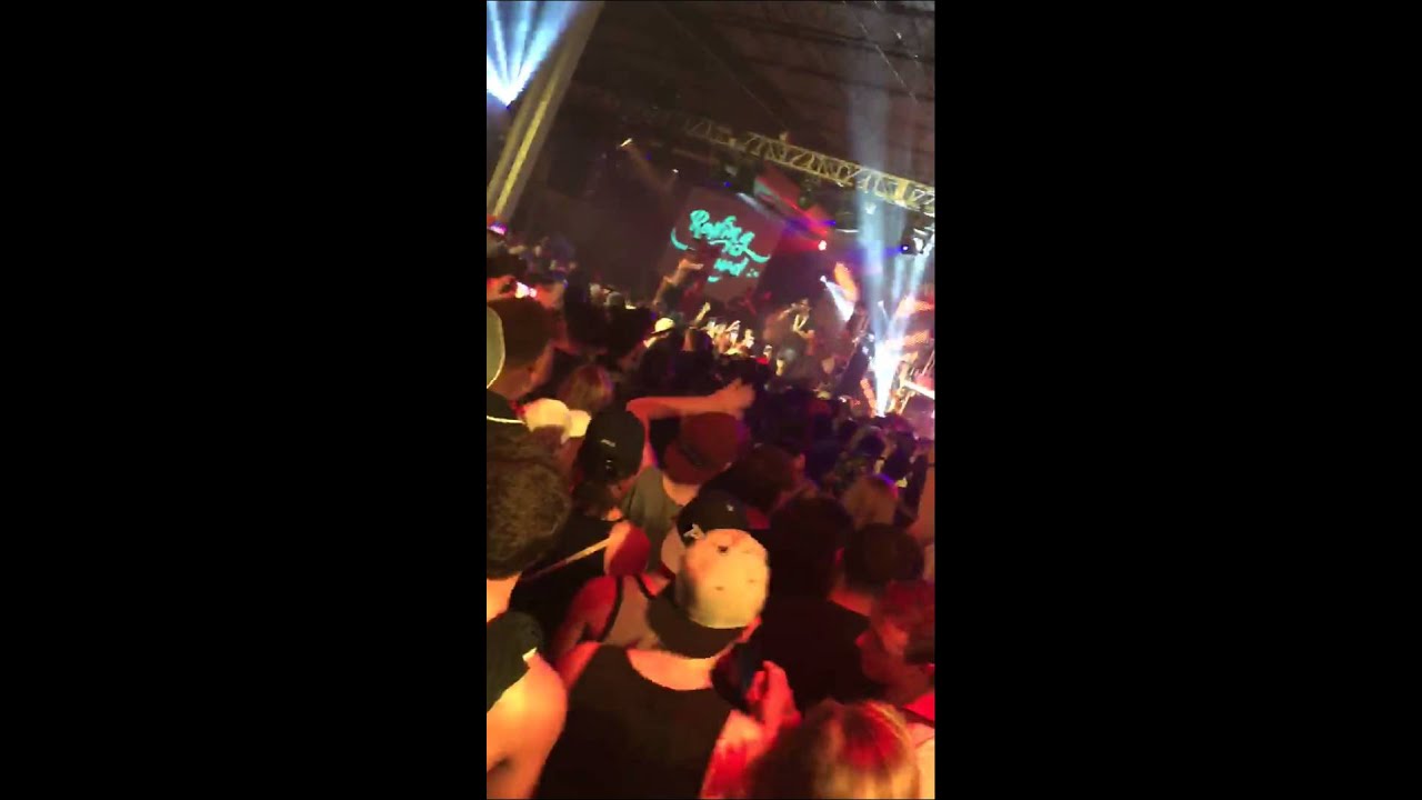 "Low" by Juicy J, Live in Miami 2015 HD YouTube