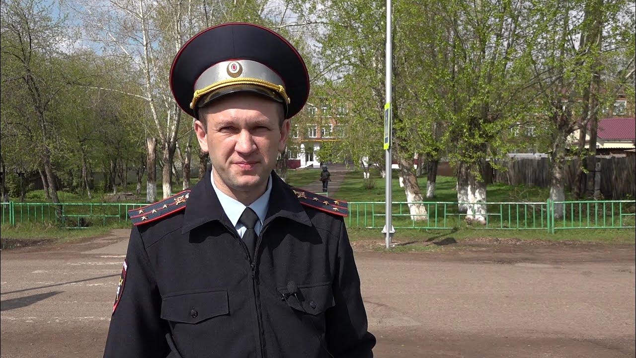 Руководитель ГИБДД о безопасности детей - YouTube