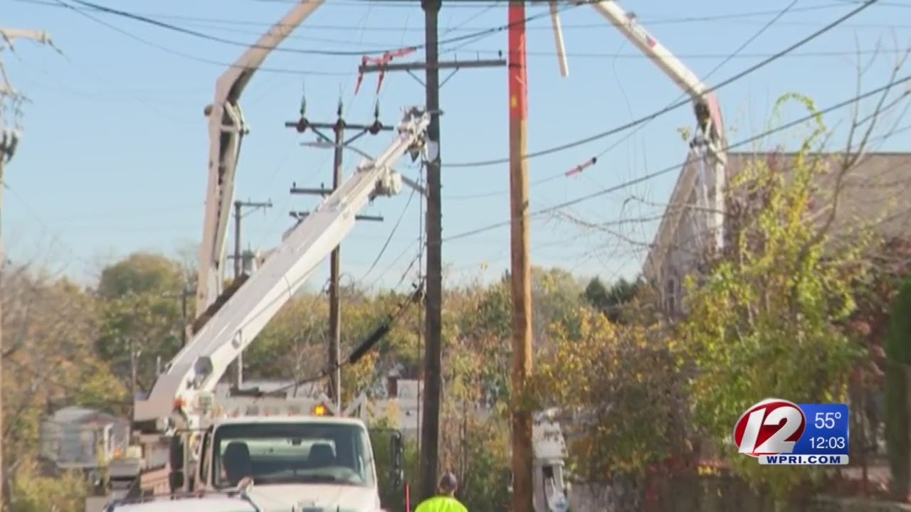 Thousands without power after overnight storm moves through - YouTube