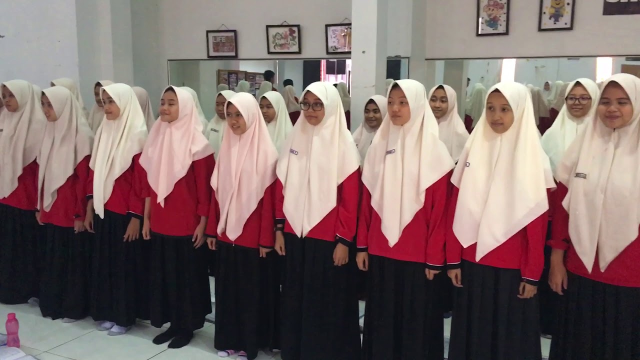 MAJU TAK GENTAR - Smamda Voice, Latihan Persiapan Pusaka JaTim HarPah 10 November 2017