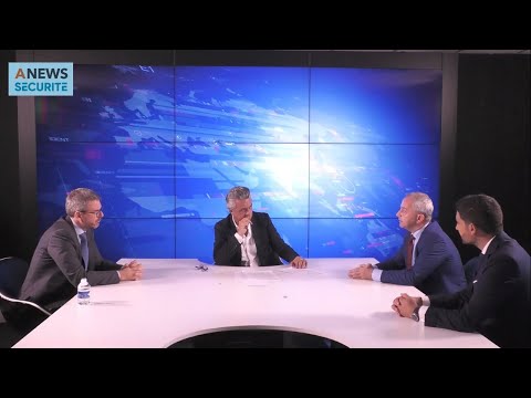 Vidéo: Torpille nucléaire et sous-marins polyvalents. Projet 671