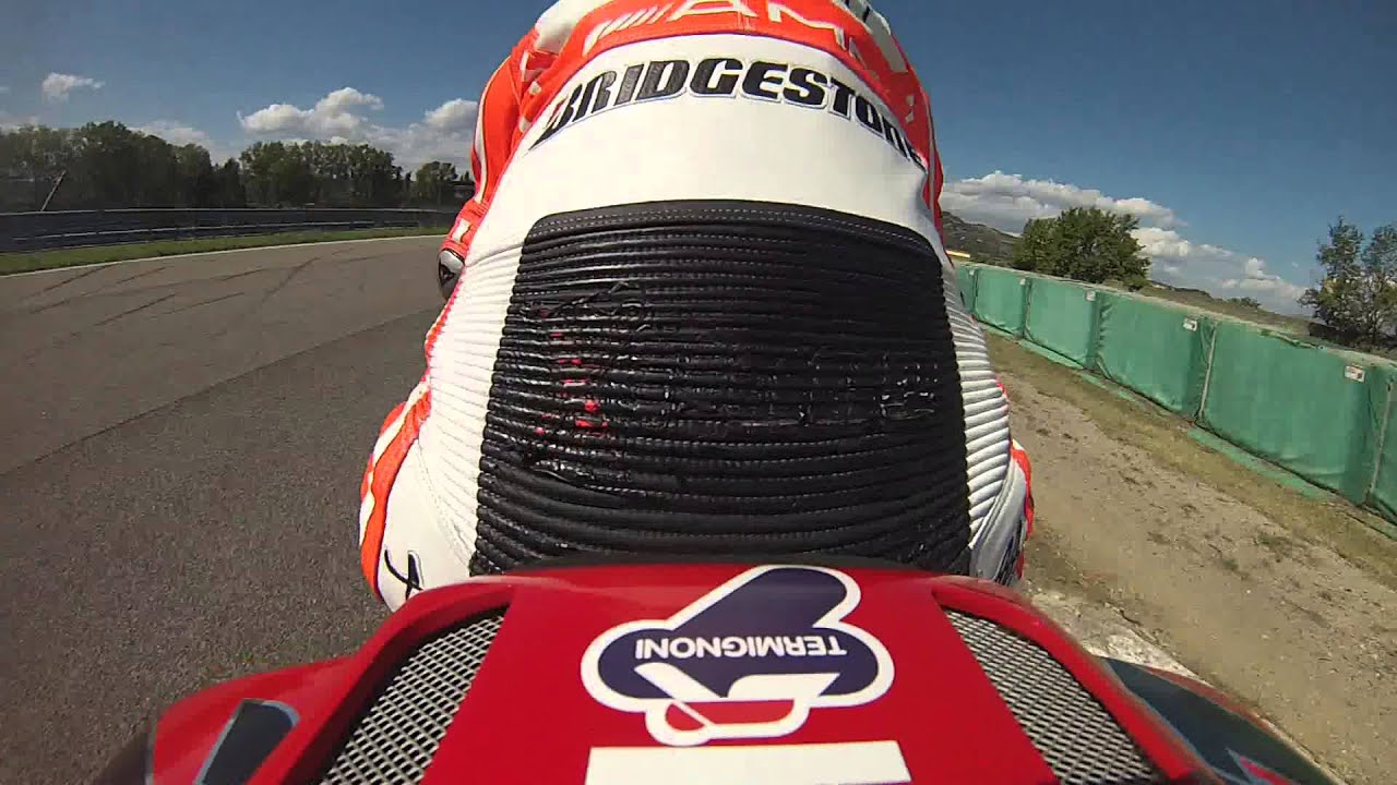Filippo Bertelli onboard magione ducati 999