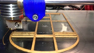 BCN3D+ - Testing Laywoo-D3