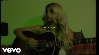 Watch Alana Springsteen Chameleon video