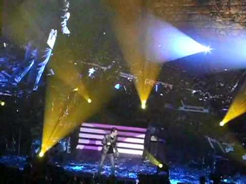 2012萧敬腾演唱会high爆全场（新不了情）