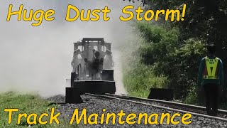 Huge Dust Storm! Track Maintenance and a Loco hauled Passenger Train - State Railway of Thailand screenshot 4