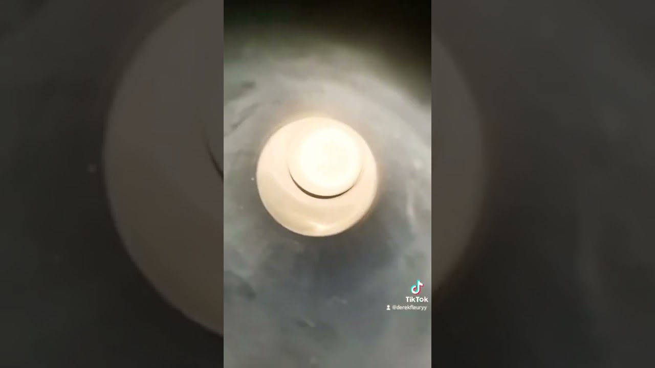 Pushing my Logitech Z625's a bit💯 Fetty Wap | Out The Hood