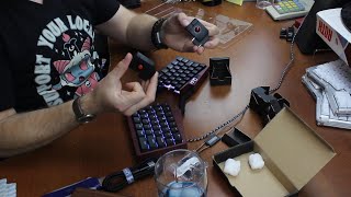 Unboxing (another) Ultimate Hacking Keyboard - with accessories!