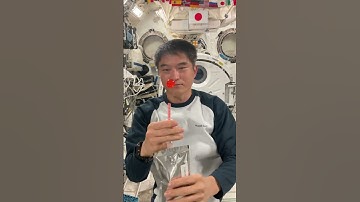 Astronaut Drinking Mysterious Red Water at Space | How do? | ISS Life Style