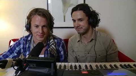 Ylvis | The Intelevator - Episode 1 (Exhibition) | discovery+ Norge