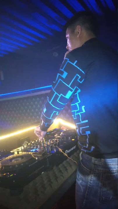 DJ TIAN ATMAZZA PERFORM AT  ALEXXA LOUNGE SERANG - BANTEN (PART 2)