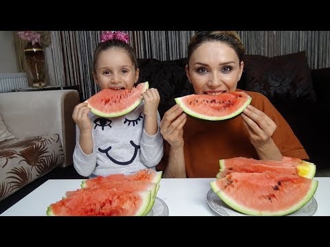 Lina İle Karpuz Yeme Challenge | Funny Kids Video