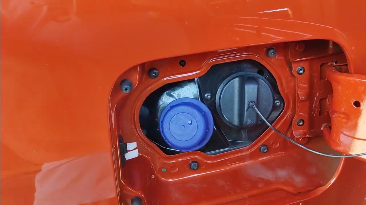 Dacia Duster 2023 falls der Tankdeckel mal nicht öffnen sollte! YouTube