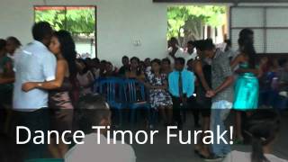 Video thumbnail of "Danca kahur malu!"