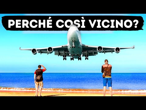 Video: Perché un aeroporto costruito vicino al mare?