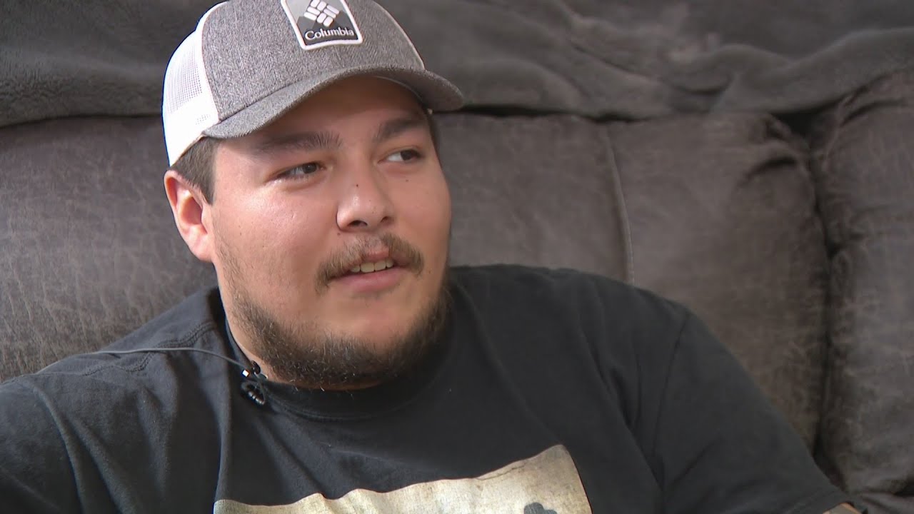 Burnsville father saves four kids from carjacker