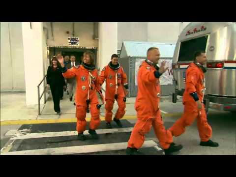 Space Shuttle Flyout: Astrovan