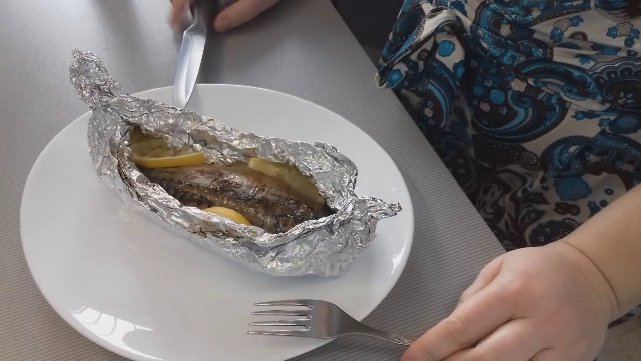 ⁣Скумбрия с лимоном в фольге (проще простого )