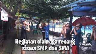 Kegiatan olahraga renang siswa /i Homeschooling Alam