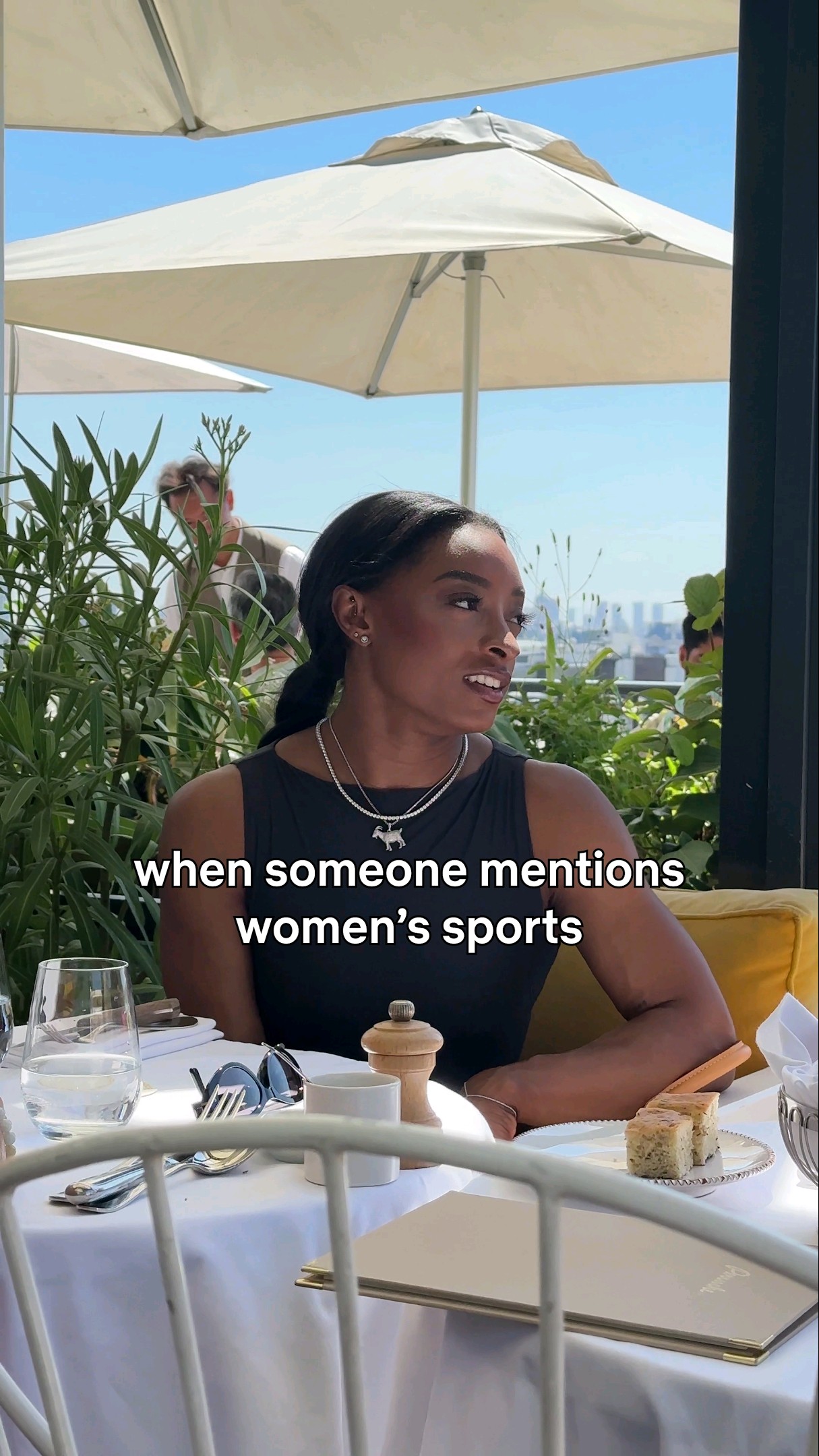 simone biles be like ?